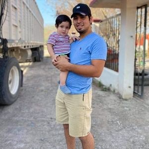 Meet your Posher, Edilberto